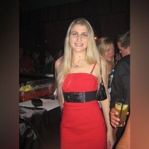 😀Little Red Dress ⭐️